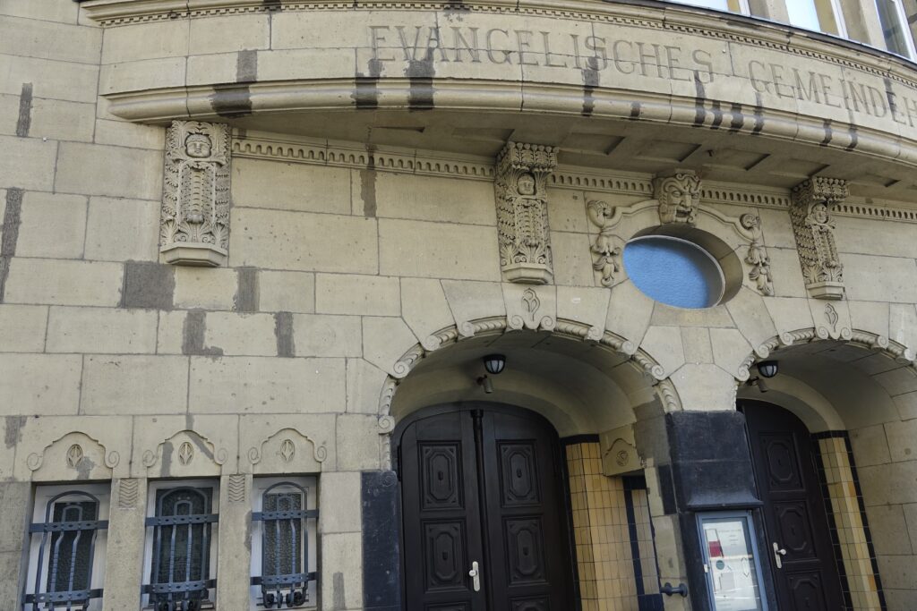 Ehemaliges evangelisches Gemeindehaus im Kunibertsviertel